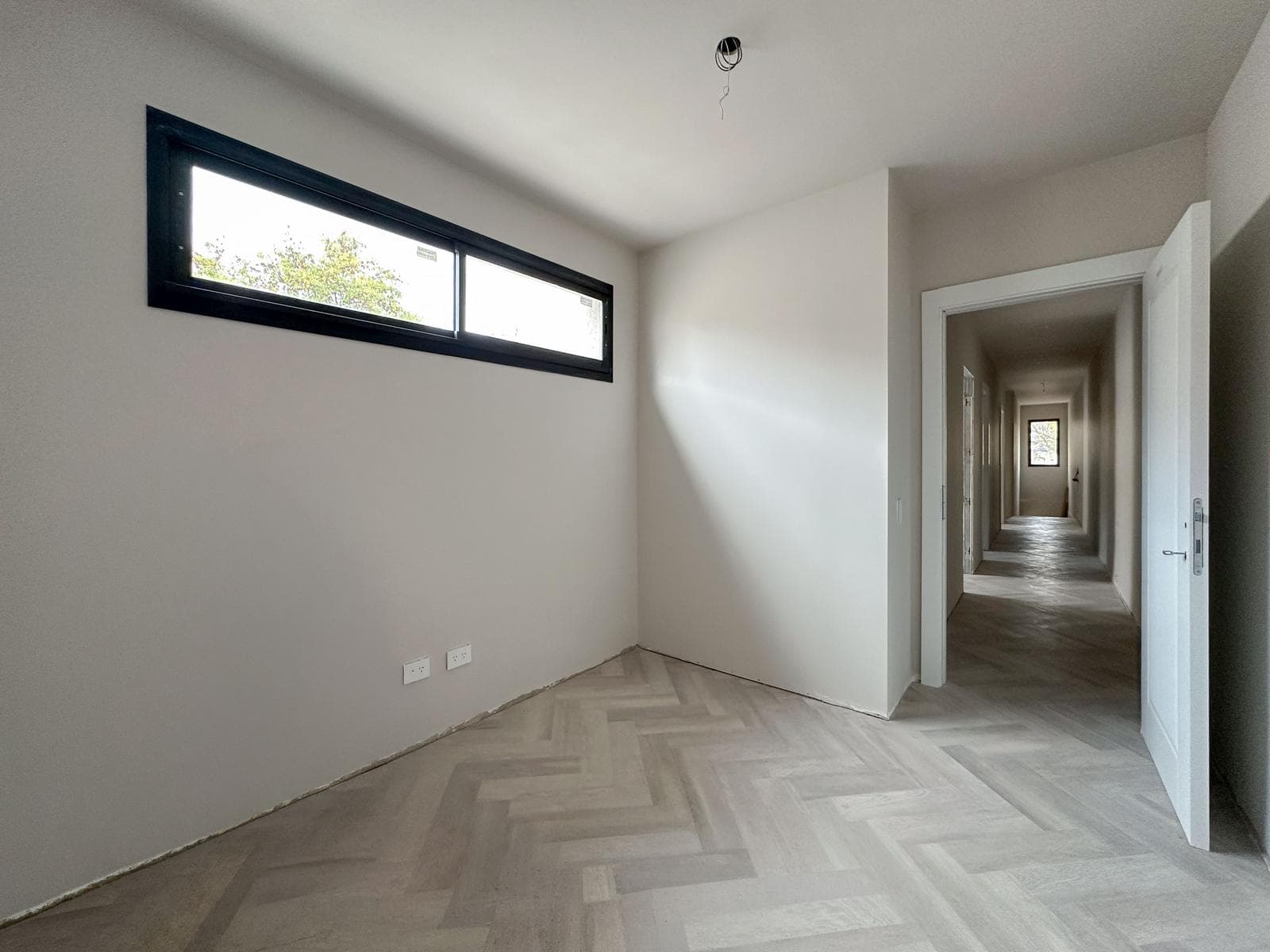 3-bedroom house with a pool and garage in Abasto