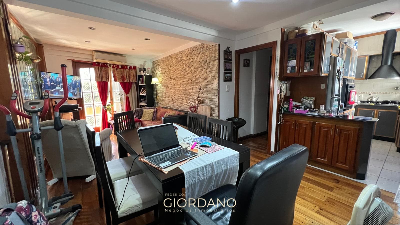 3-ROOM APARTMENT FOR SALE WITH 2 PARKING SPACES – QUALIFIES FOR A LOAN | ACROSS FROM WILDE STATION
