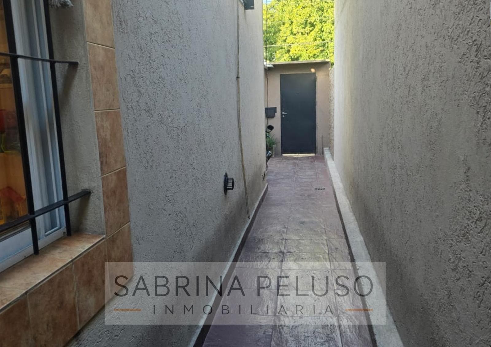 House 3 for sale in Ituzaingó