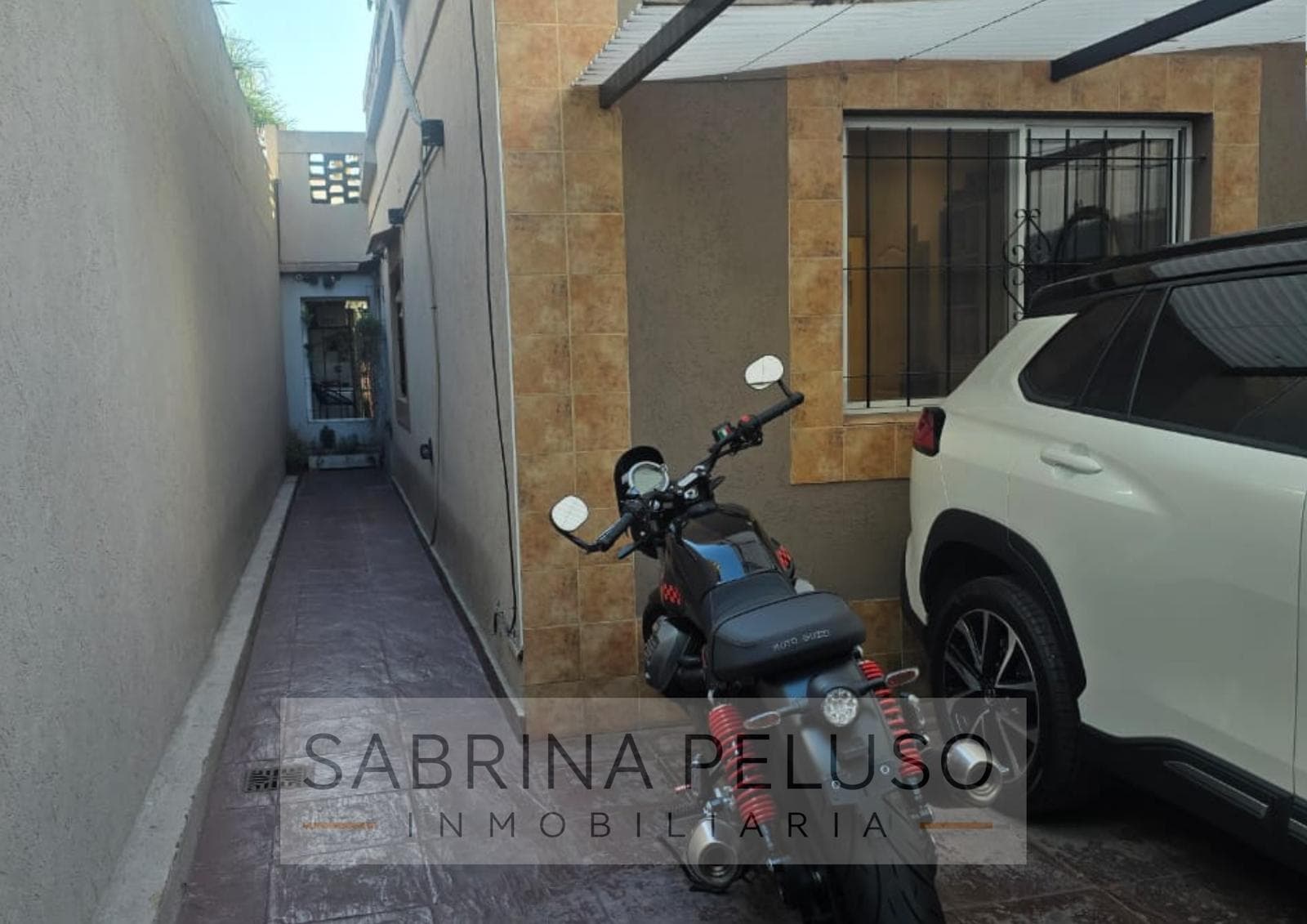 House 3 for sale in Ituzaingó