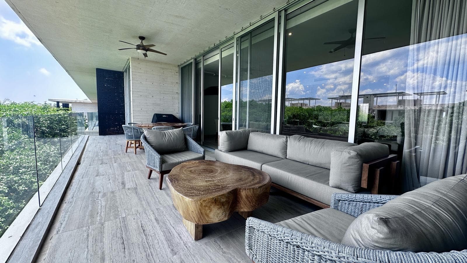 Mara Playacar - 3-Bedroom Penthouse for Sale - with a Roof Garden and Caribbean Views in Playacar Phase 2