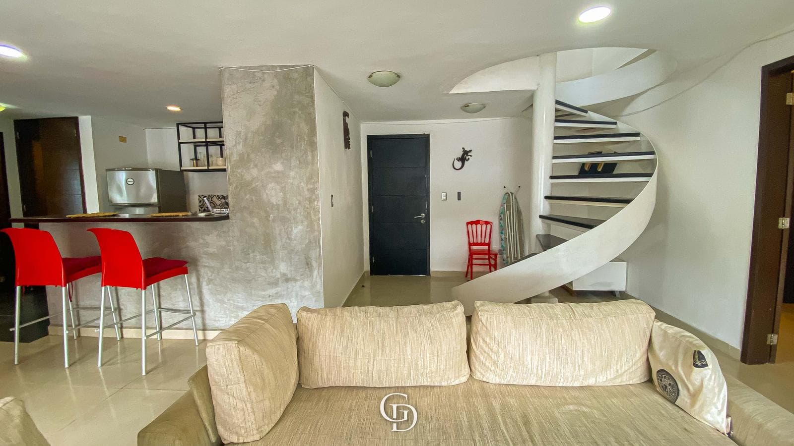 PH Apartment for Sale in Plaza Paraiso, Downtown Playa del Carmen