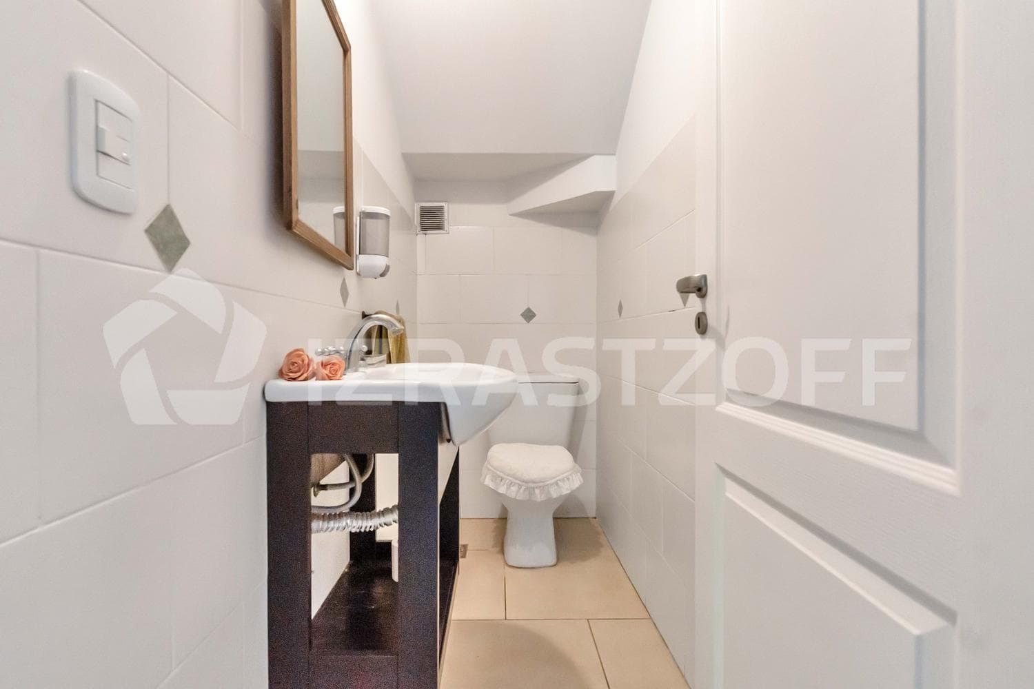 Four-bedroom house for sale in La Delfina on a large lot