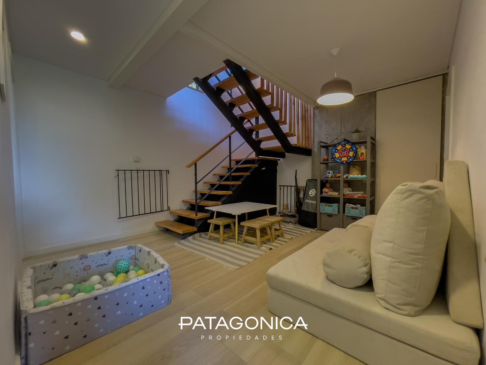 FOR SALE: House in Vista Azul I
