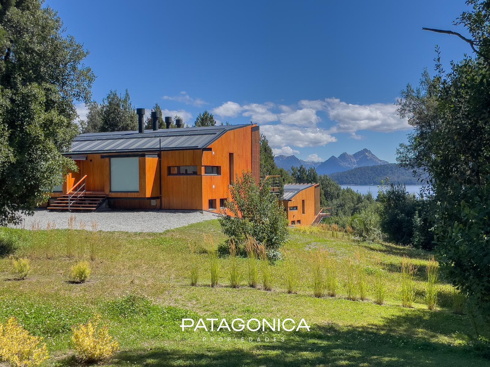 FOR SALE: House in Vista Azul I