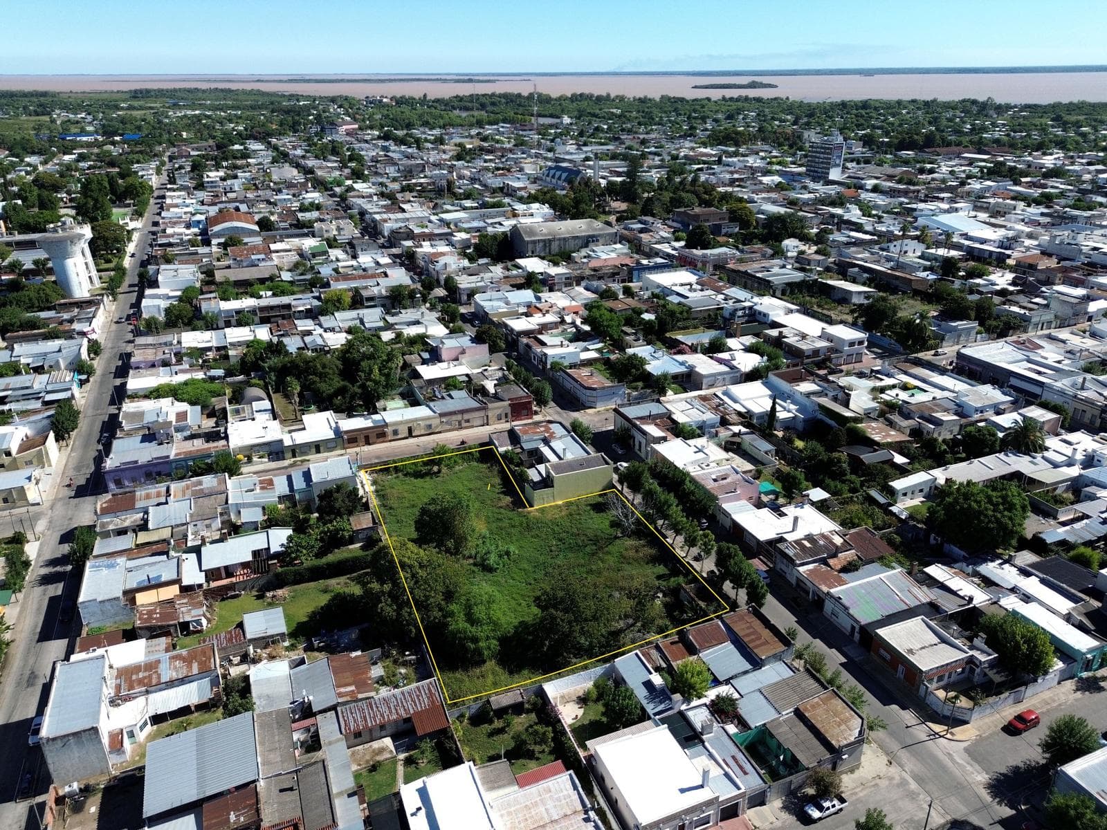 Sarandi Field (L2) - Carmelo