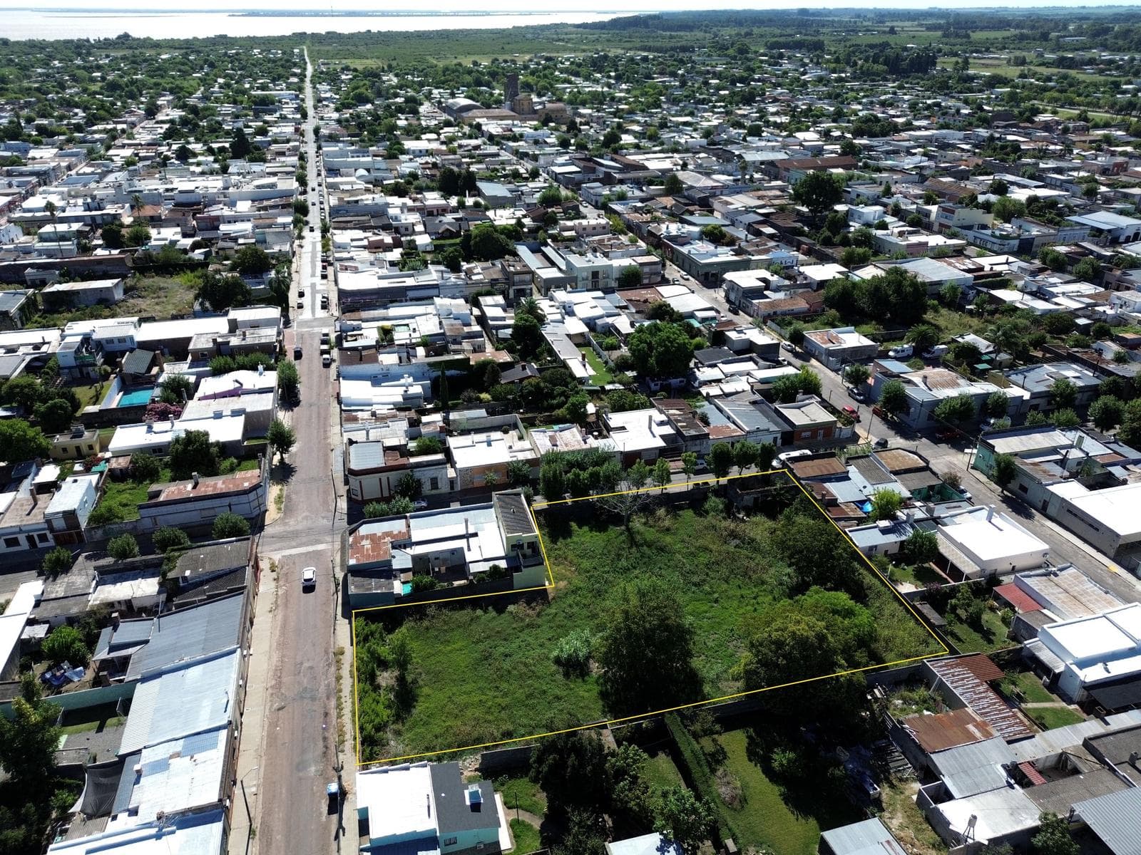 Sarandi Field (L2) - Carmelo
