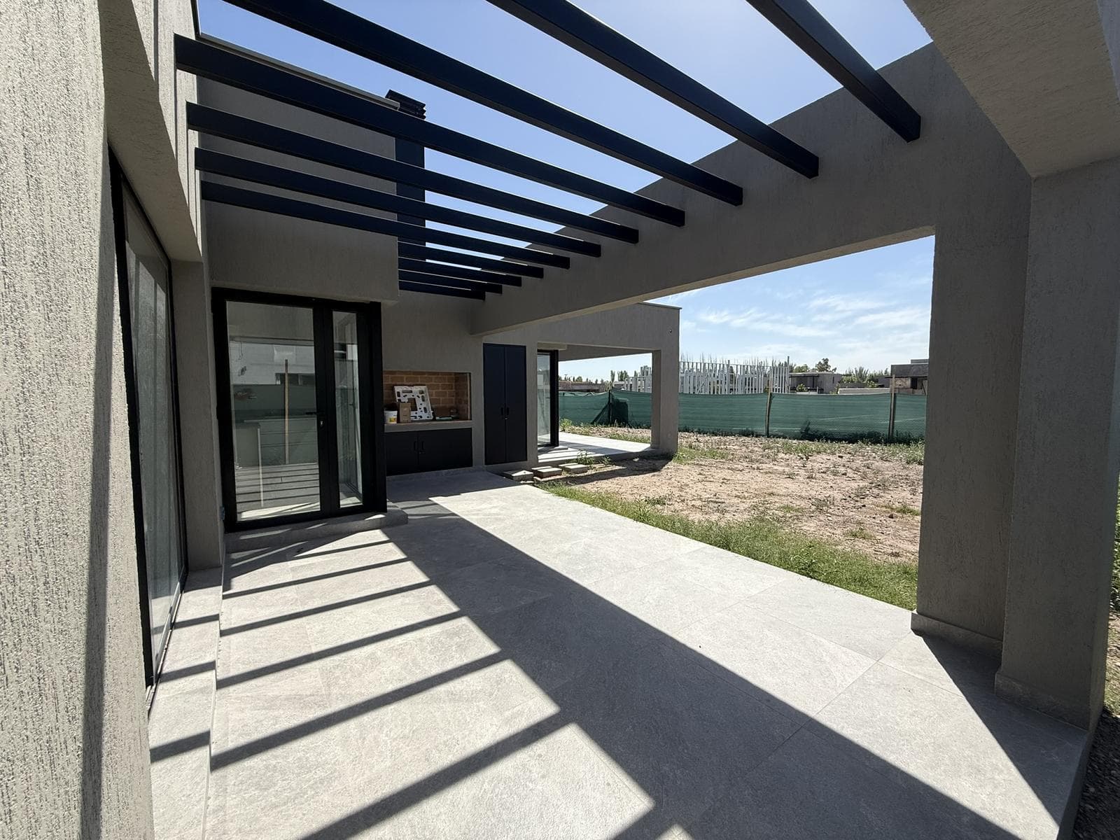 House in Chacras De Coria