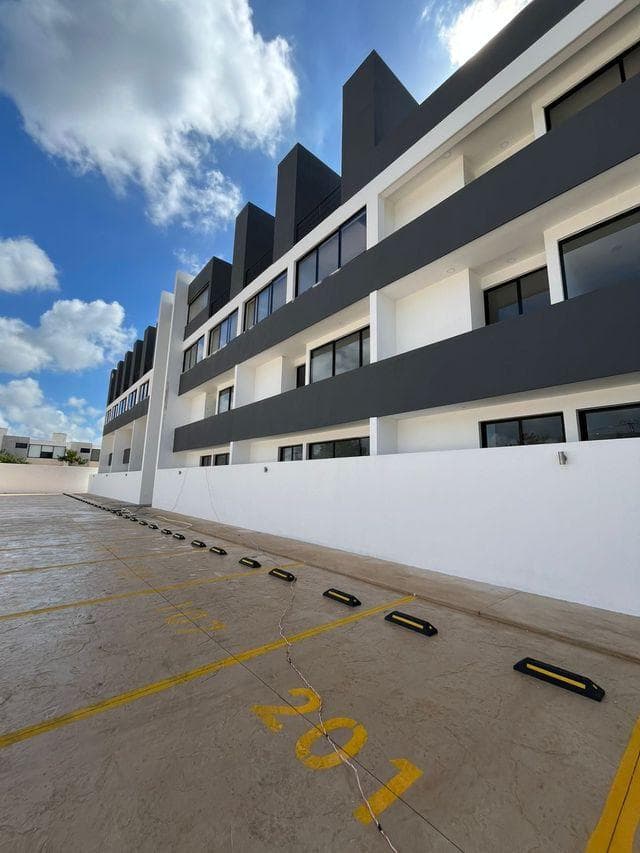 Apartment for Sale with Guaranteed Rent in Temozón Norte