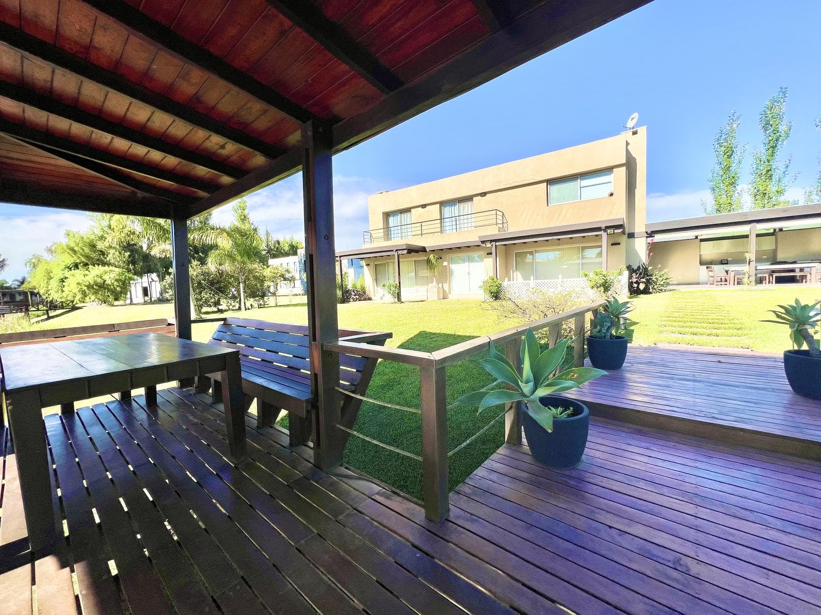 House for Sale - Isla del Este Gated Community - Tigre Delta