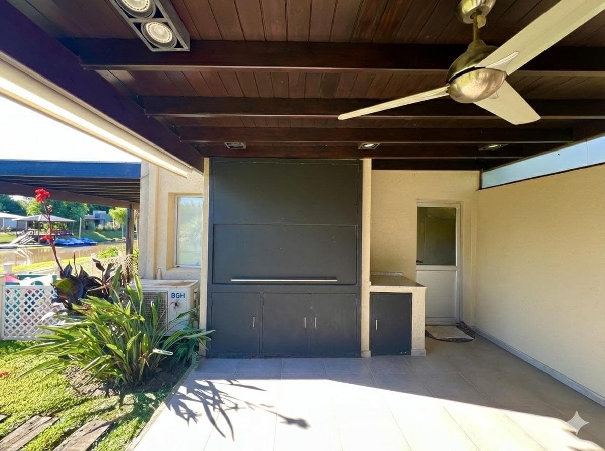 House for Sale - Isla del Este Gated Community - Tigre Delta