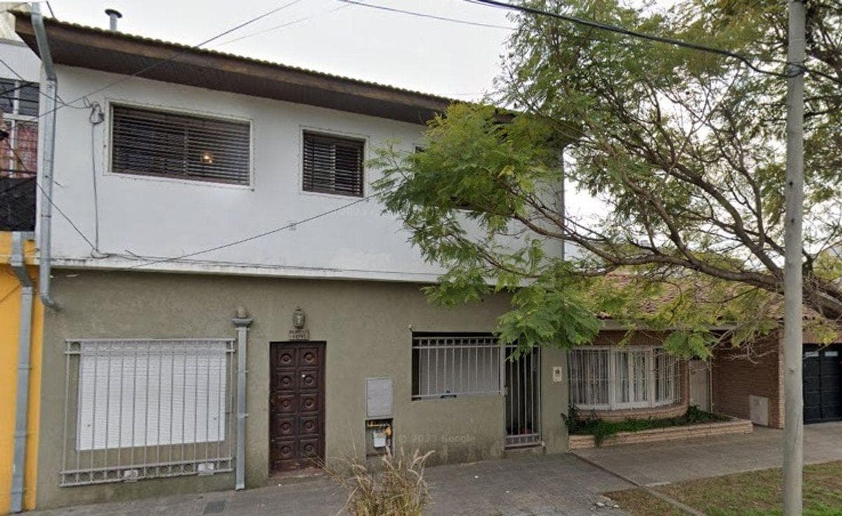 Casa en PH 3 Ambientes al Frente