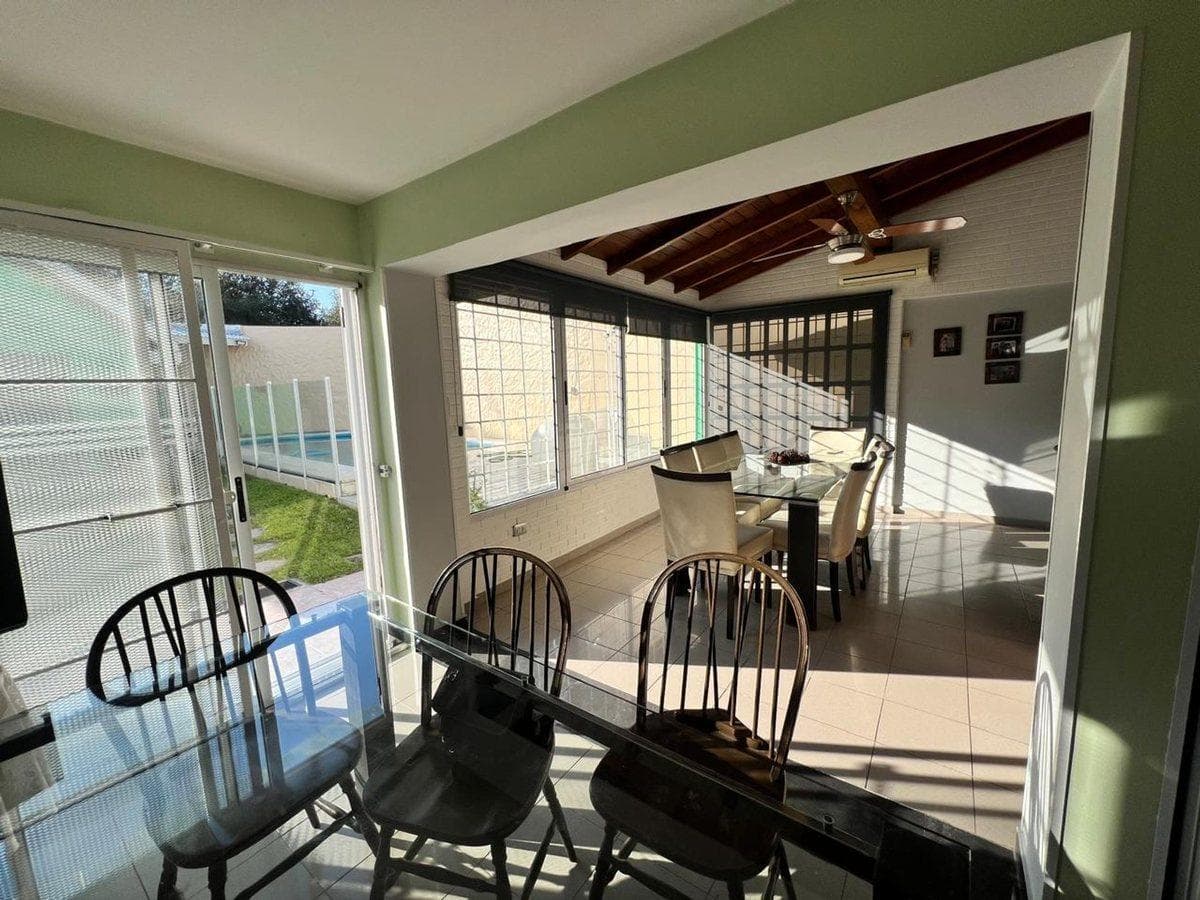 Casa en venta 7 ambientes apto Credito