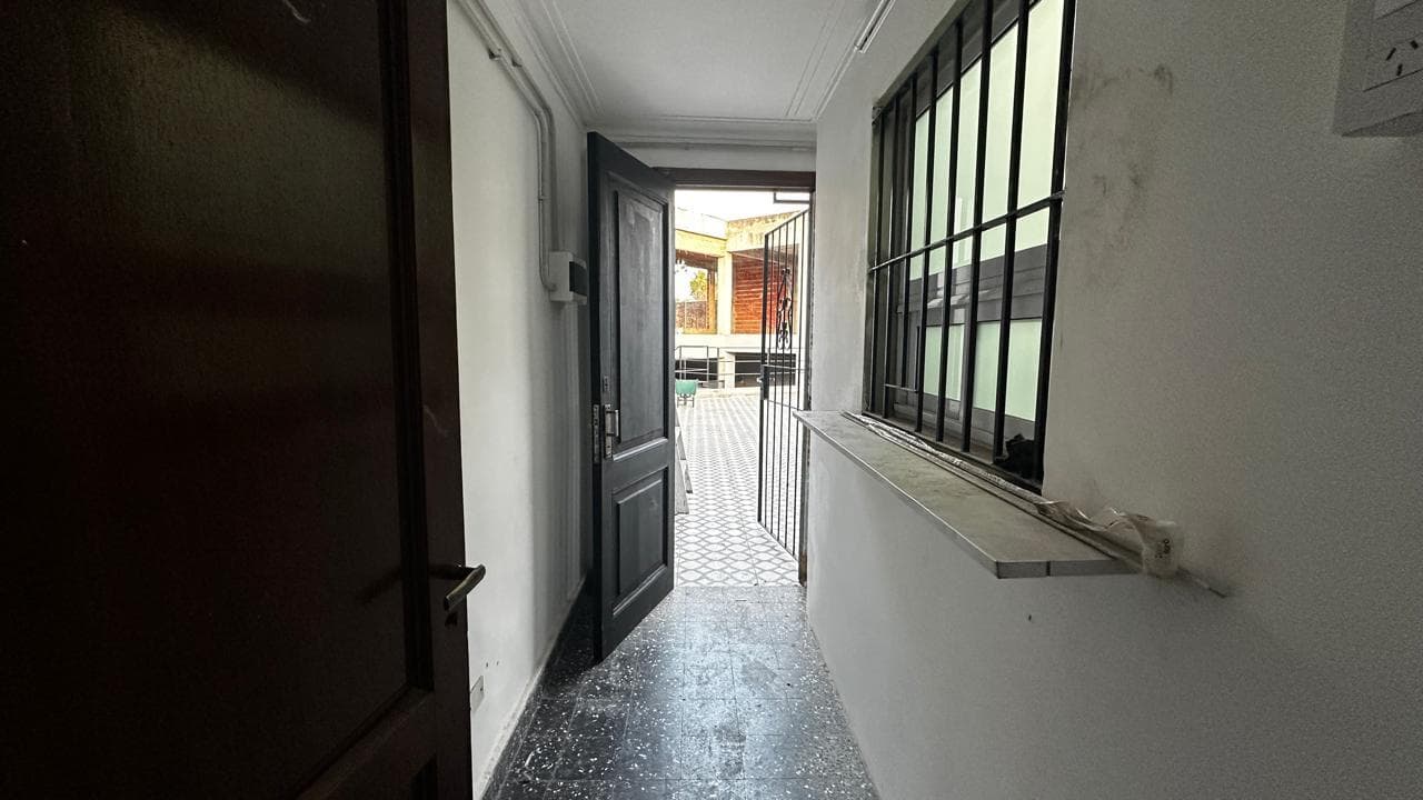 FURNISHED OFFICE SPACE FOR RENT WITH A PATIO