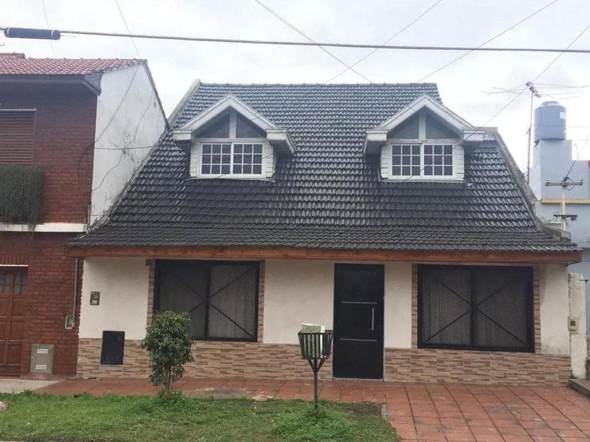 FOR SALE—URGENT! FINANCING AVAILABLE