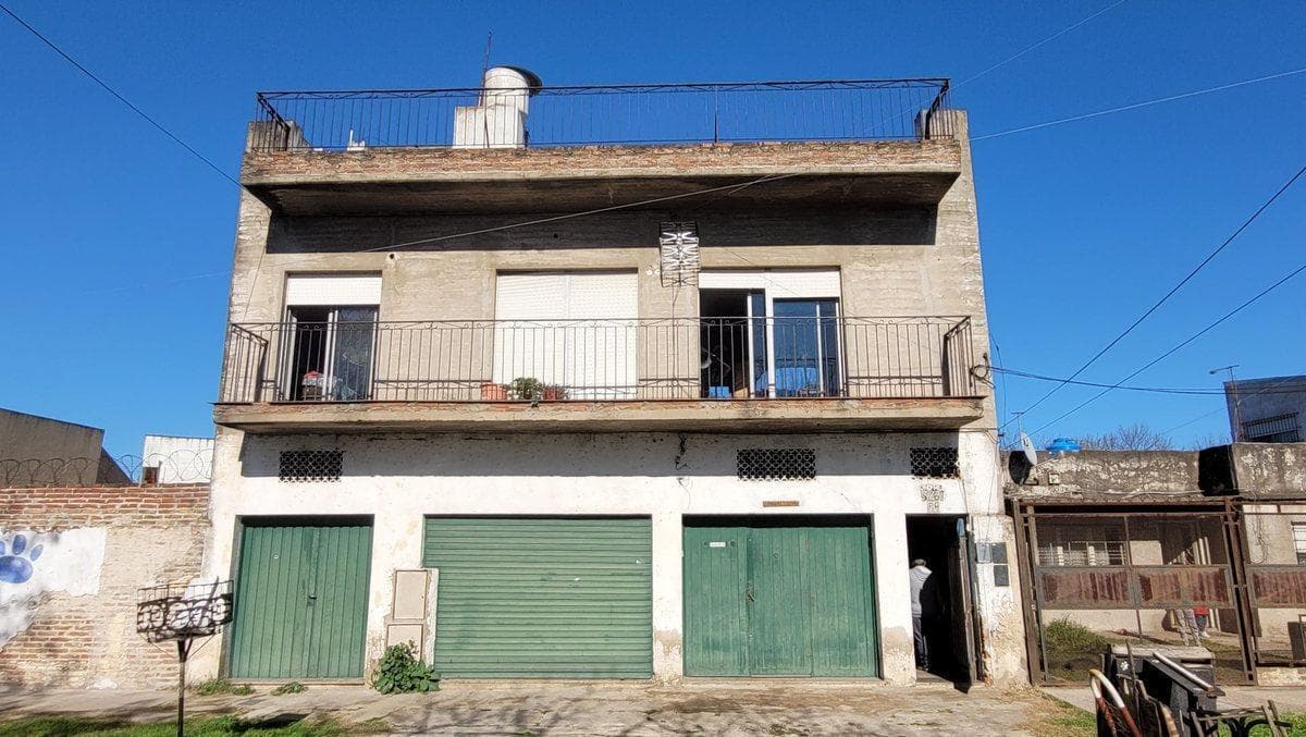 Venta en Block Casa Banfield Reciclar Apto Credito