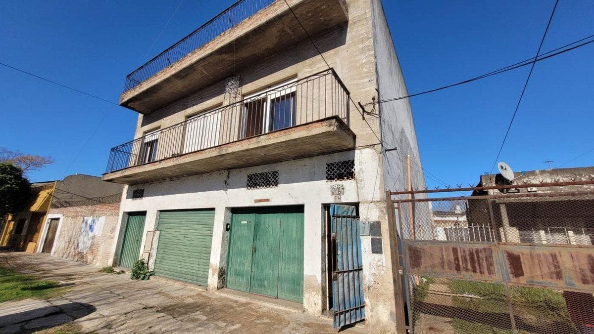 Venta en Block Casa Banfield Reciclar Apto Credito