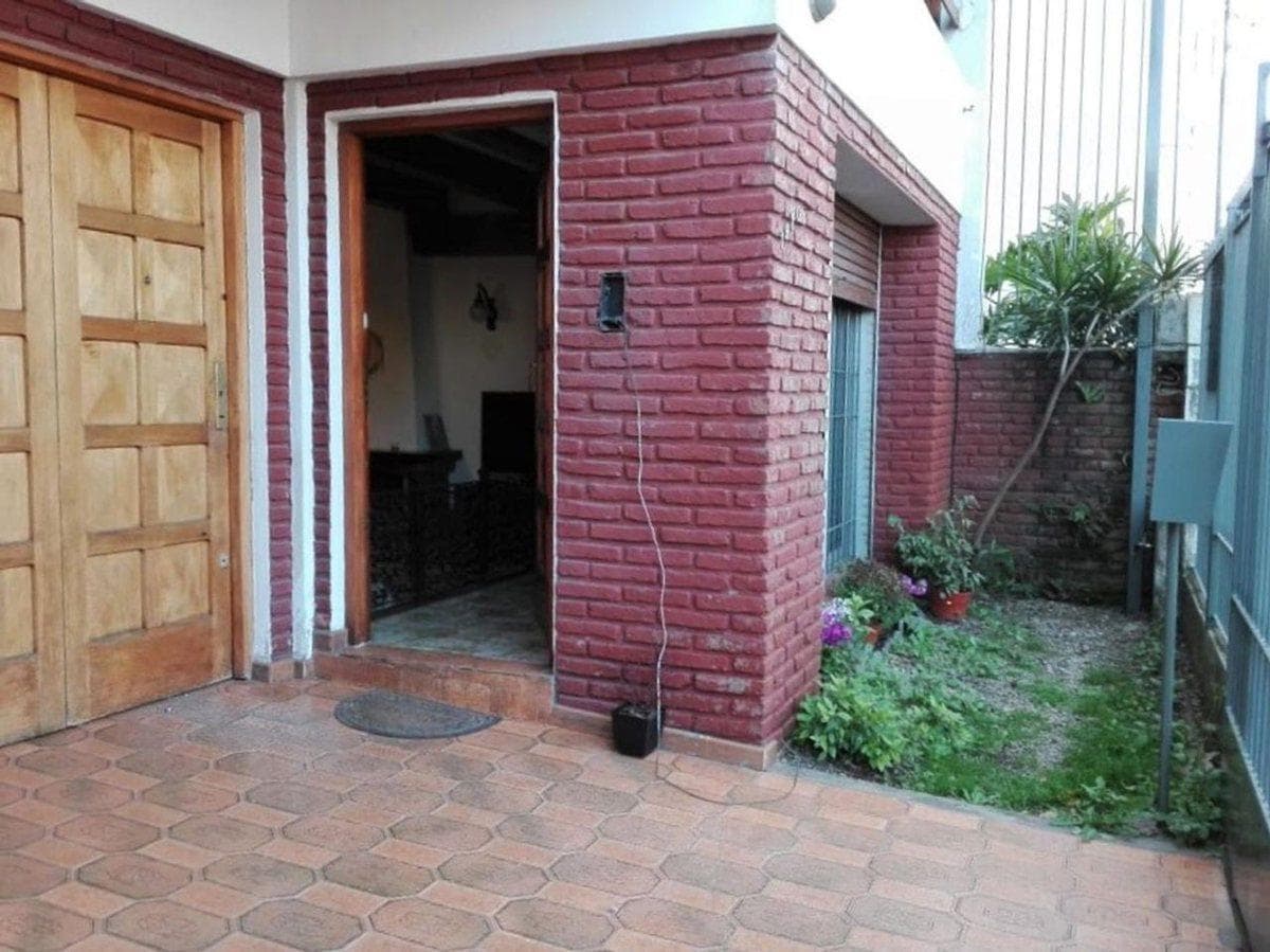 Venta Casa 3Ambientes Zona Banfield -Apto Credito-