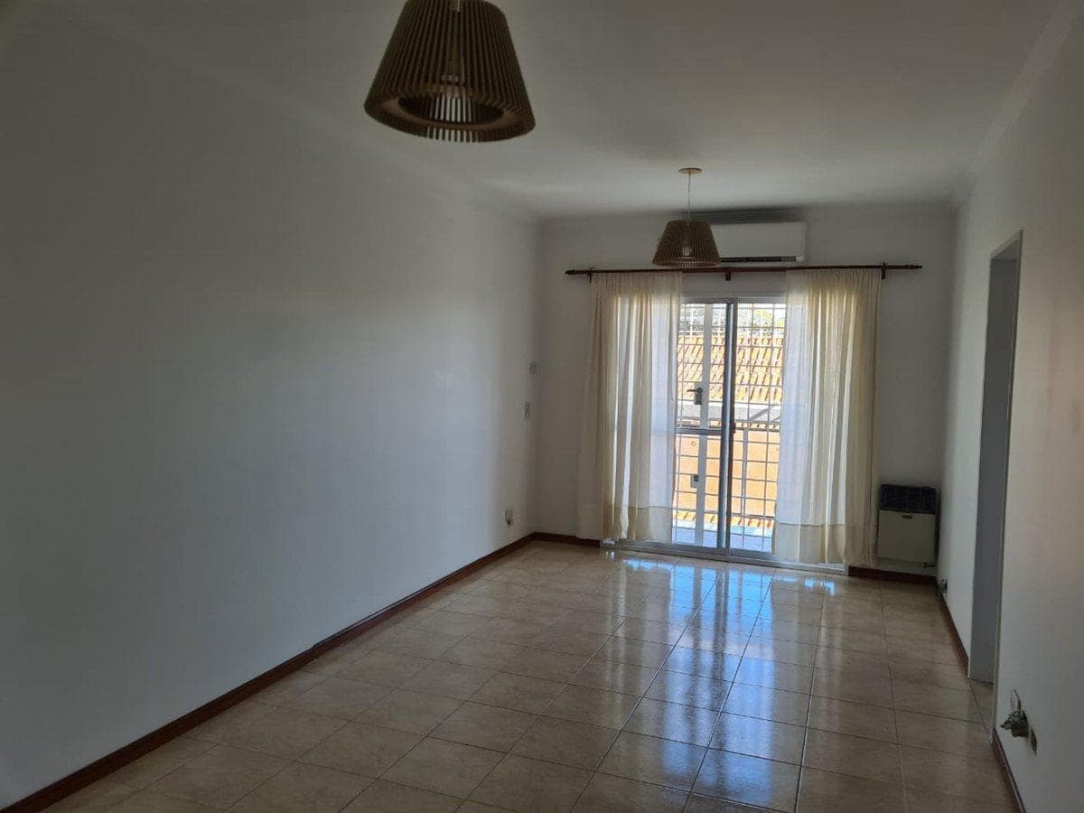 3-room apartment in Adrogue