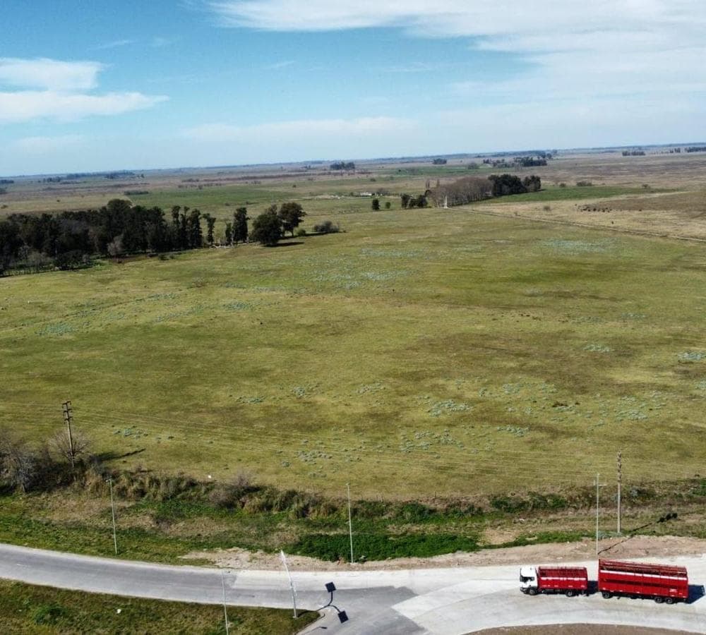LAND IN SAN VICENTE - IDEAL FOR A BUSINESS VENTURE