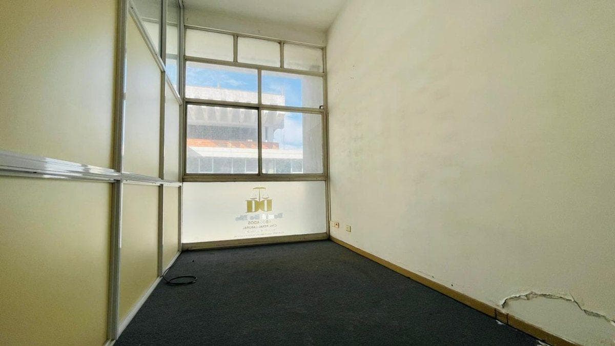 Oficina Comercial en el Centro de Lomas de Zamora