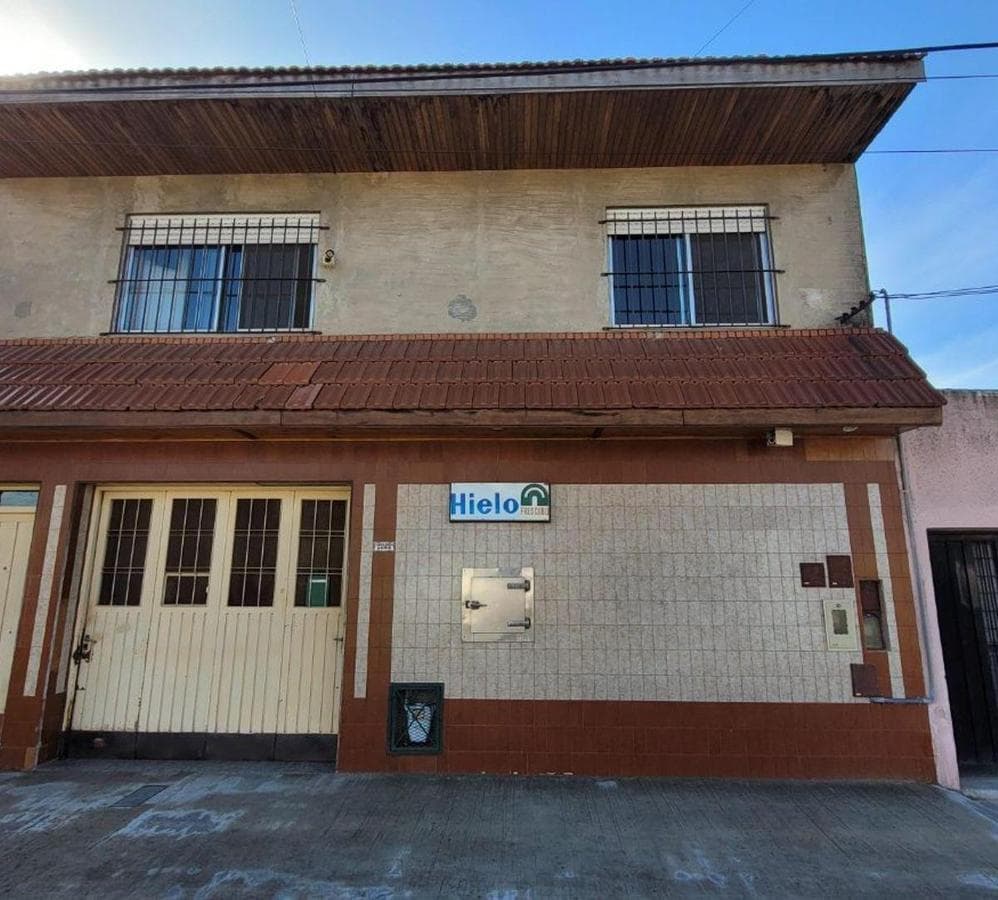 Venta en Block Casa y Dpto Avellaneda Apto Credito