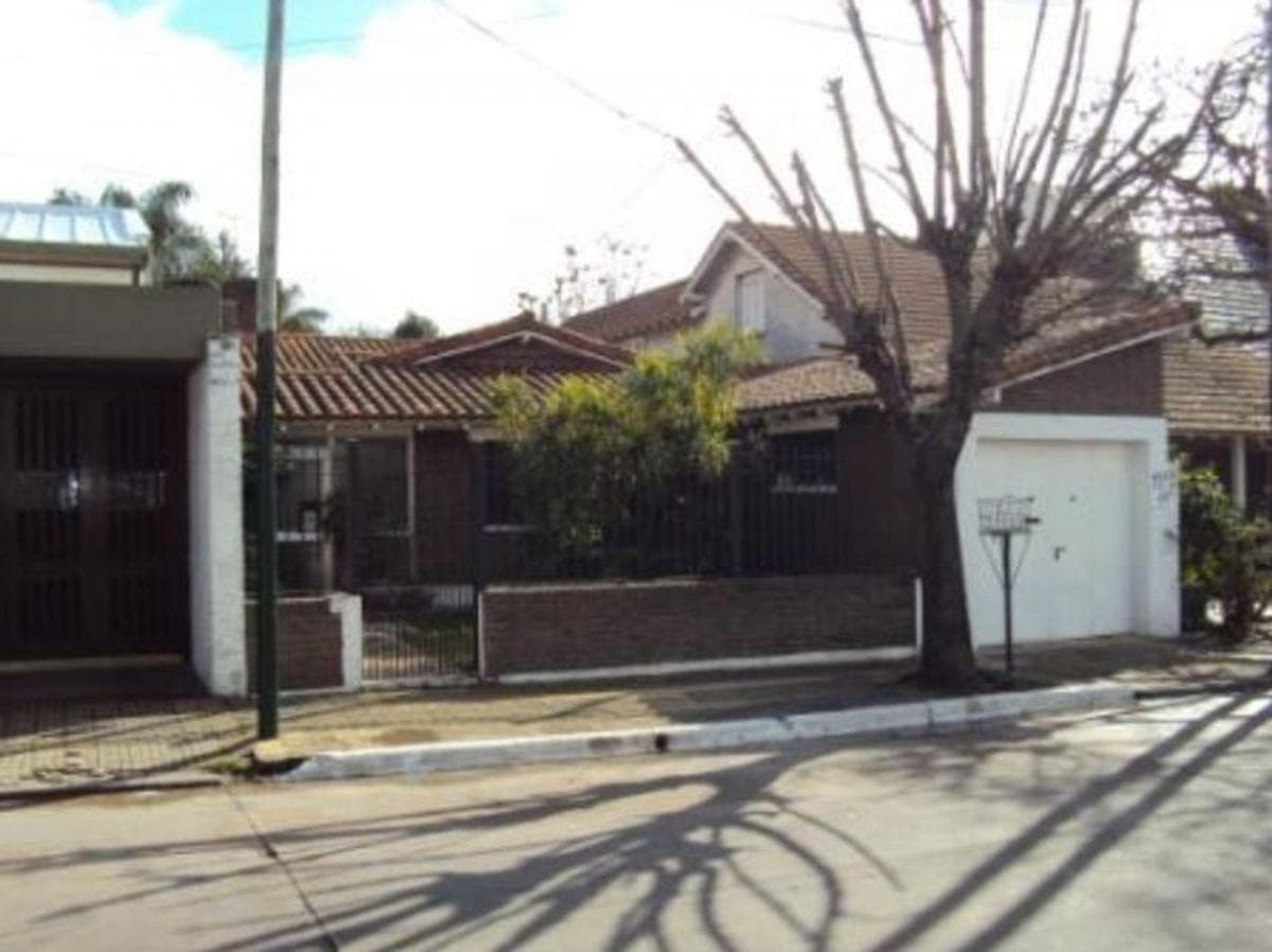 Casa a Reciclar Apto Crédito-Permuta Barrio Inglés