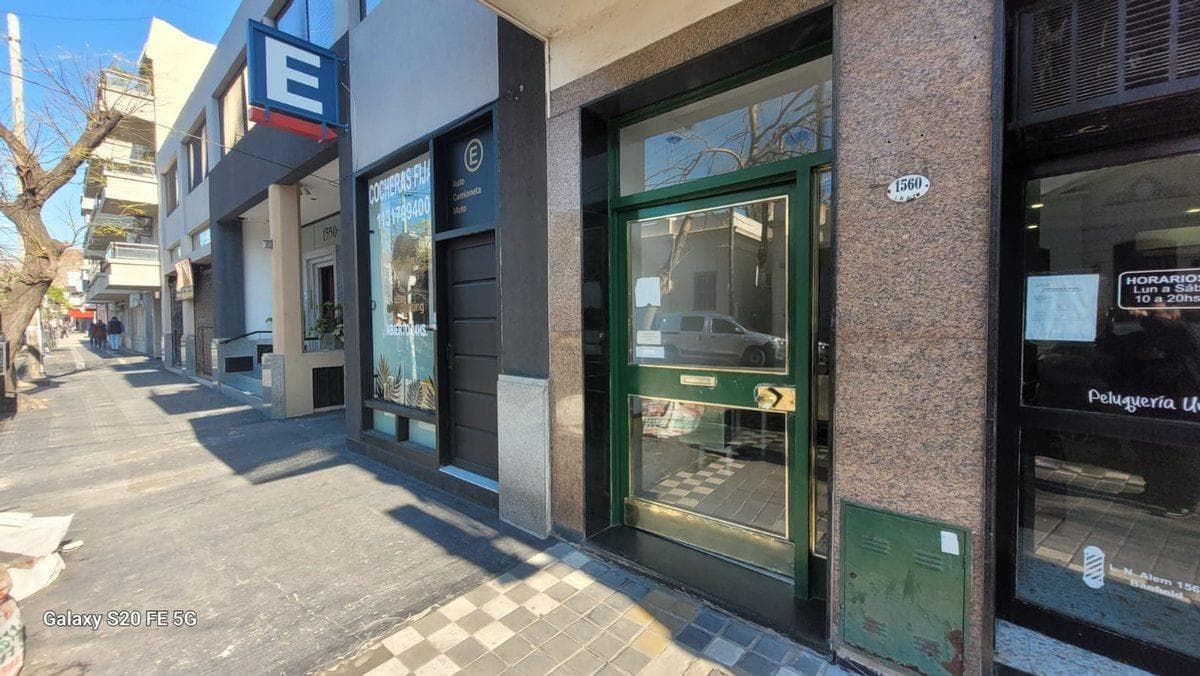 Departamento Banfield Oeste 3 Amb/ Contafrente