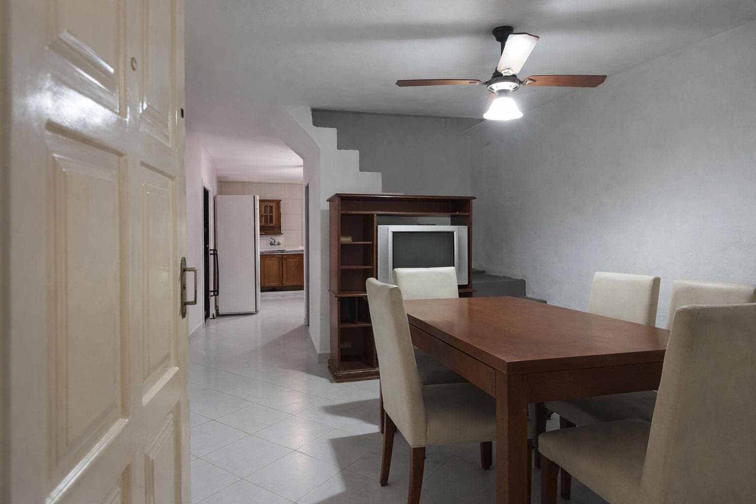 1-BEDROOM DUPLEX FOR SALE IN FISHERTON
