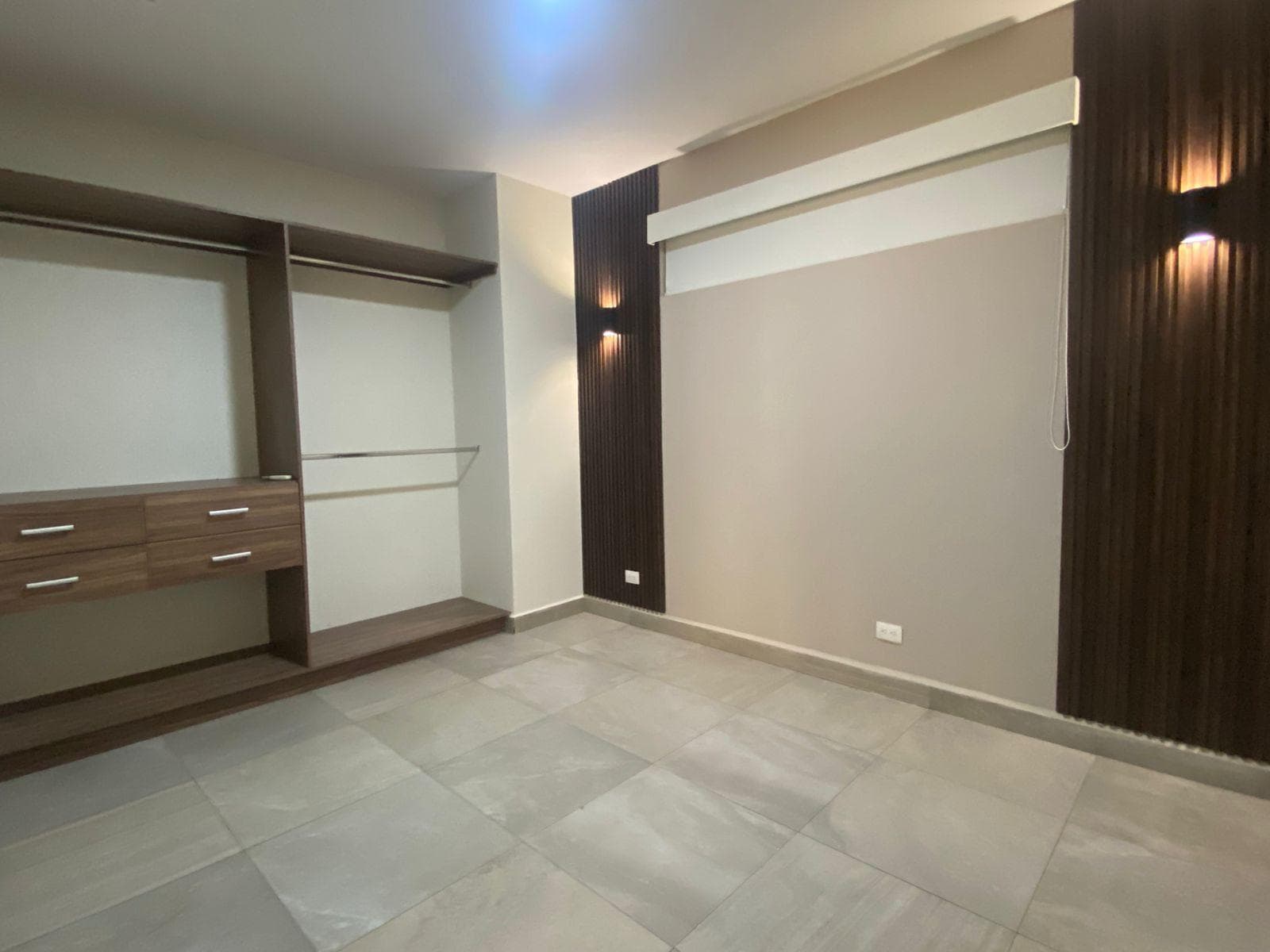 APARTMENT FOR RENT IN TULE