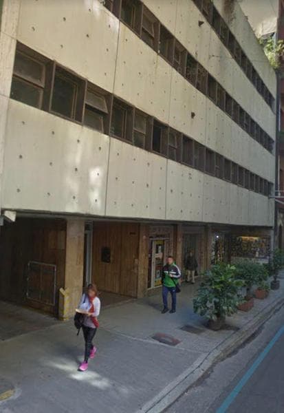 Garages for Sale in BLOCK - Very Spacious - Downtown