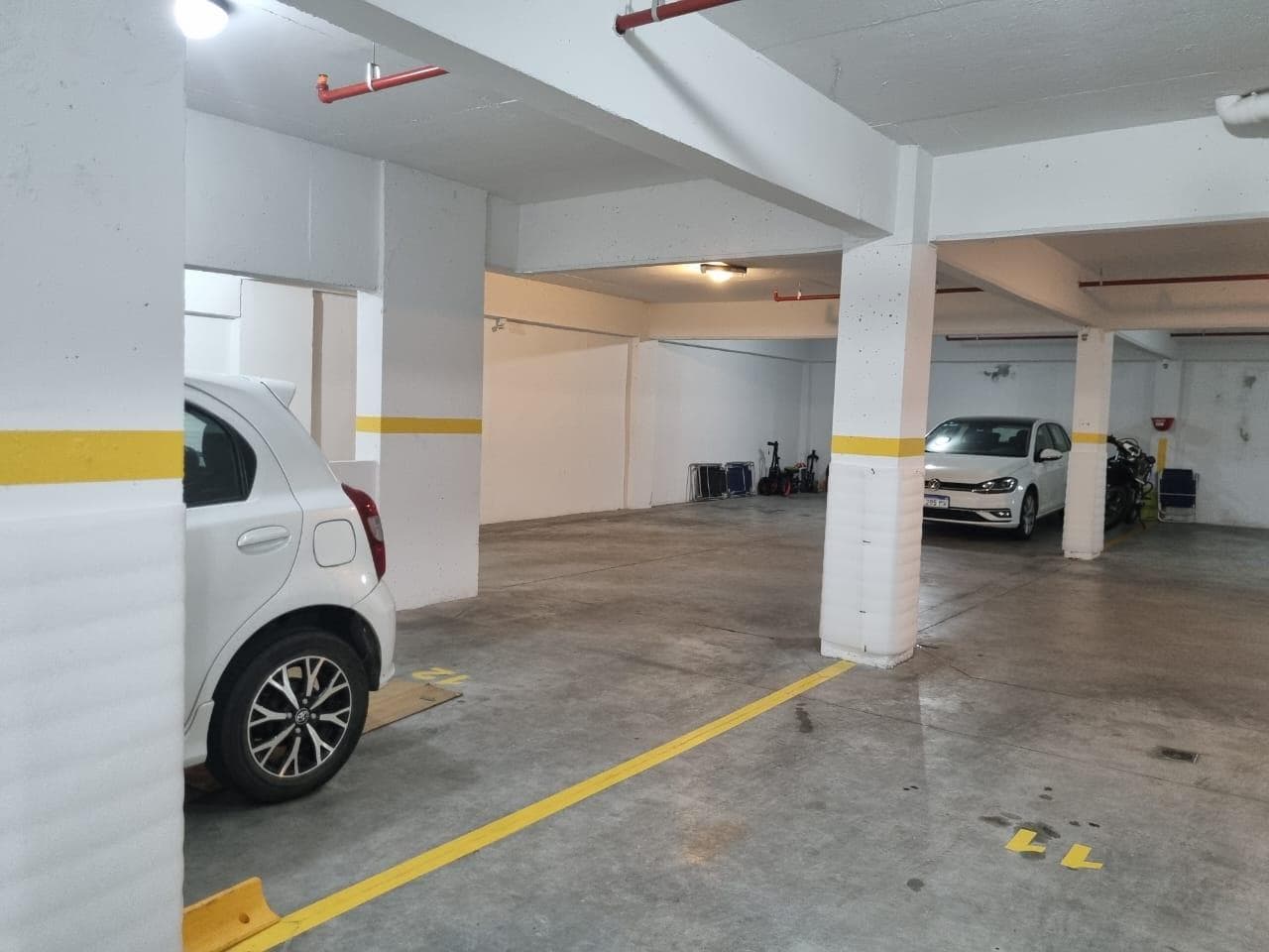 Dpto. 4 ambientes c/ cochera edificio Developer V