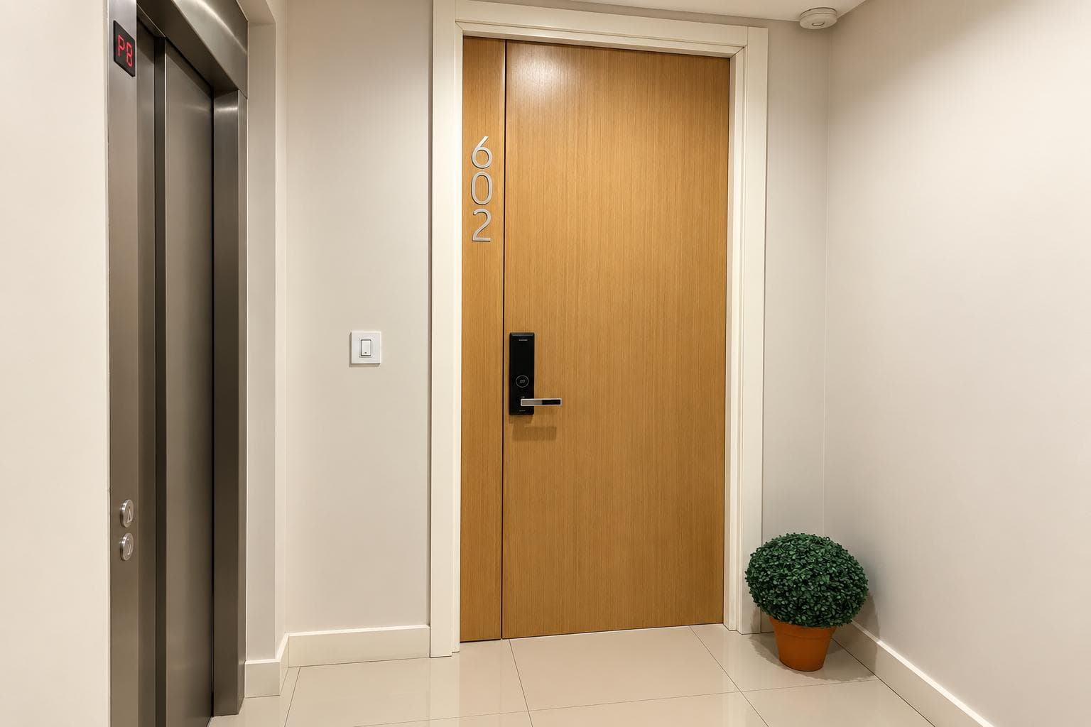 GREAT OPPORTUNITY: 4-ROOM APARTMENT IN PLAZA MITRE