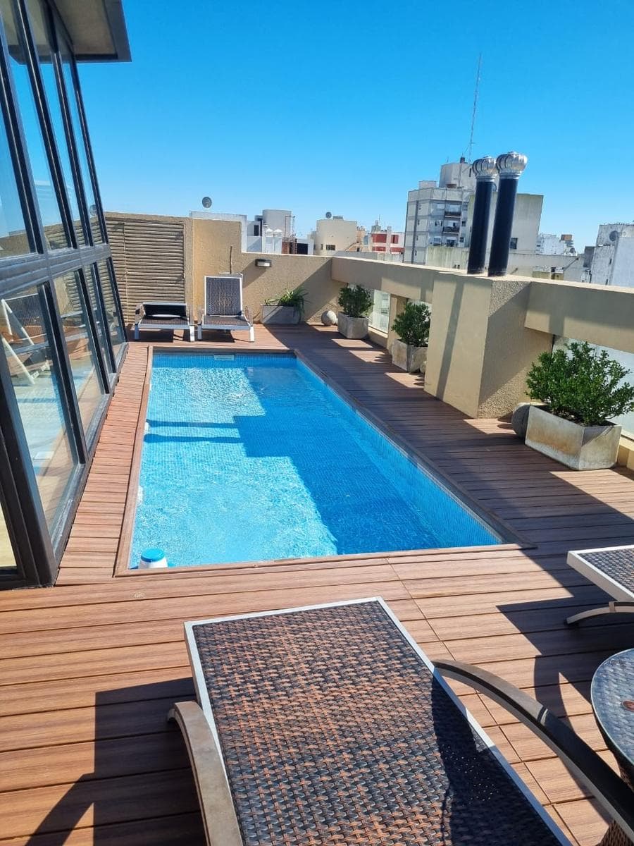 Dpto. 4 ambientes c/ cochera edificio Developer V