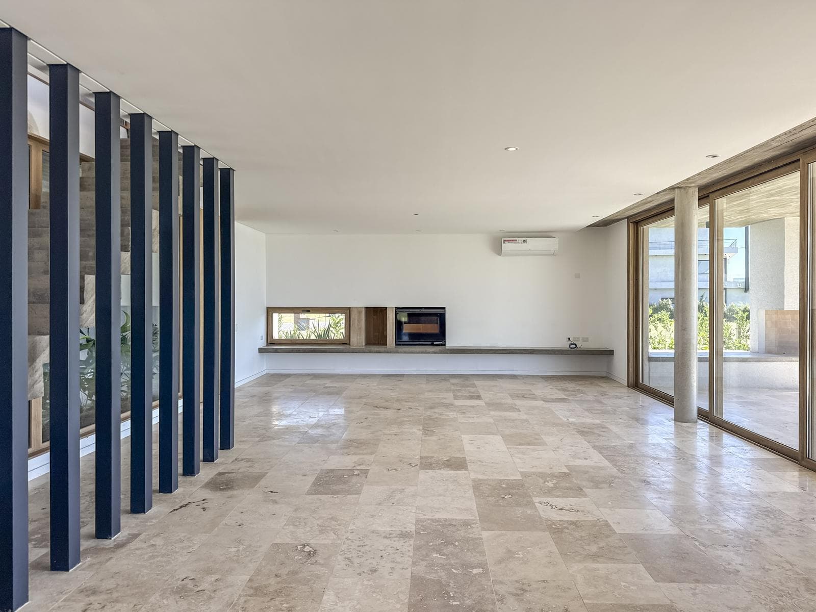 Brand-new, waterfront, premium home with 9 rooms for sale in Los Puentes, Nordelta