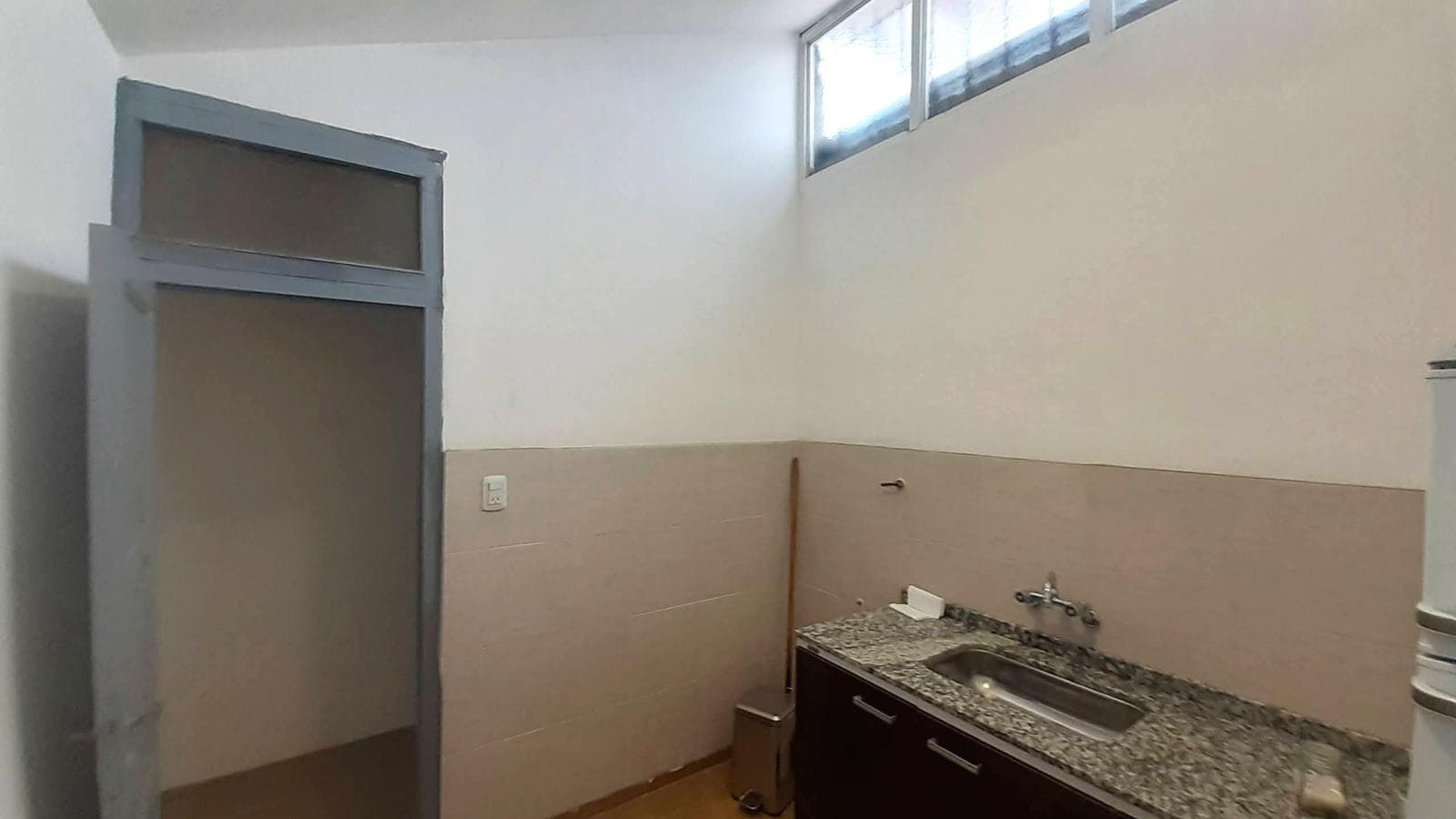 House for Sale - ELIGIBLE FOR A MORTGAGE