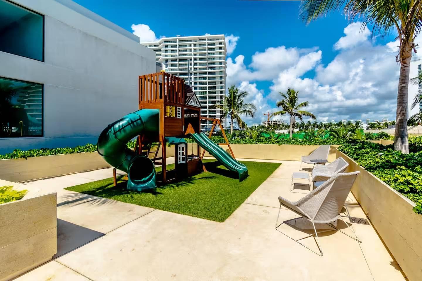 4-Bedroom House for Sale in Marina Puerto Cancún