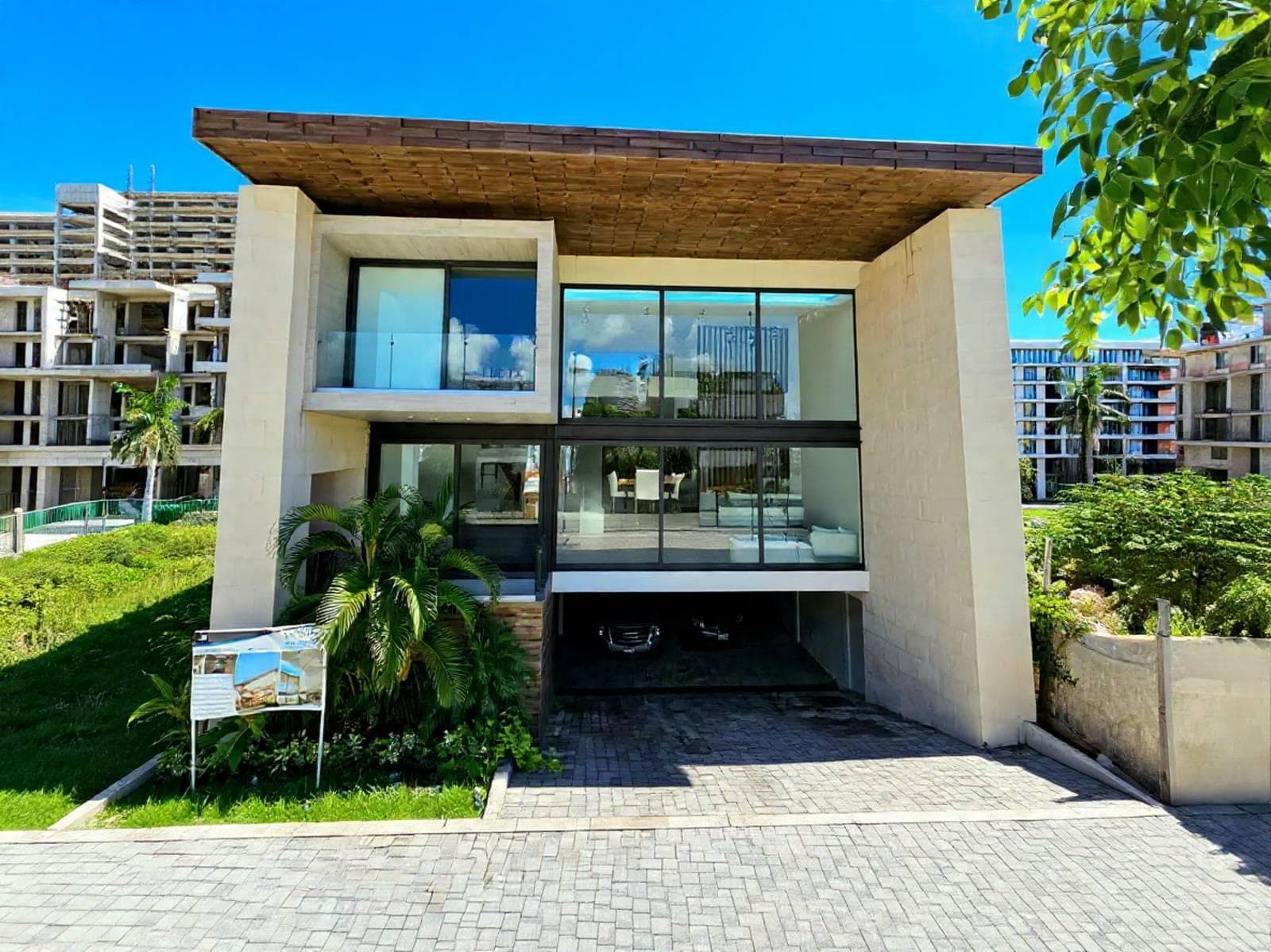 4-Bedroom House for Sale in Marina Puerto Cancún