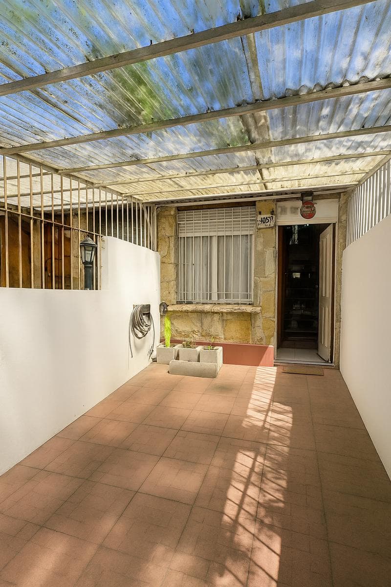 OPPORTUNITY: 2-BEDROOM DUPLEX WITH GARAGE IN CONSTITUCION