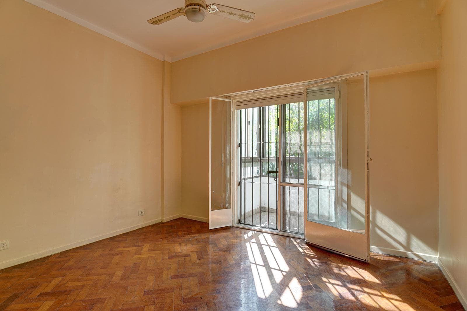 3-room apartment with balcony for sale in San Cristóbal