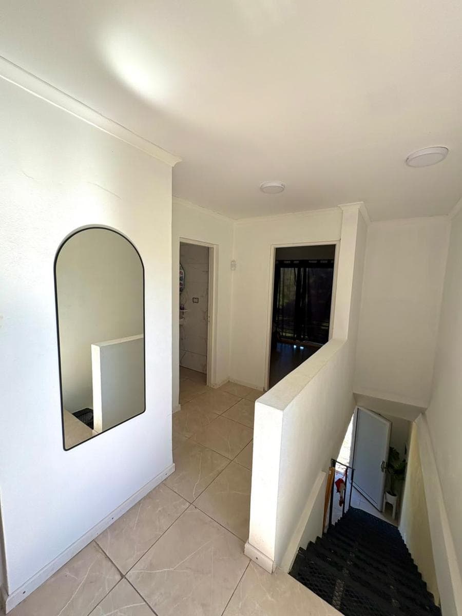 3-Bedroom House + 2 3-Bedroom Cabins in Los Acantilados