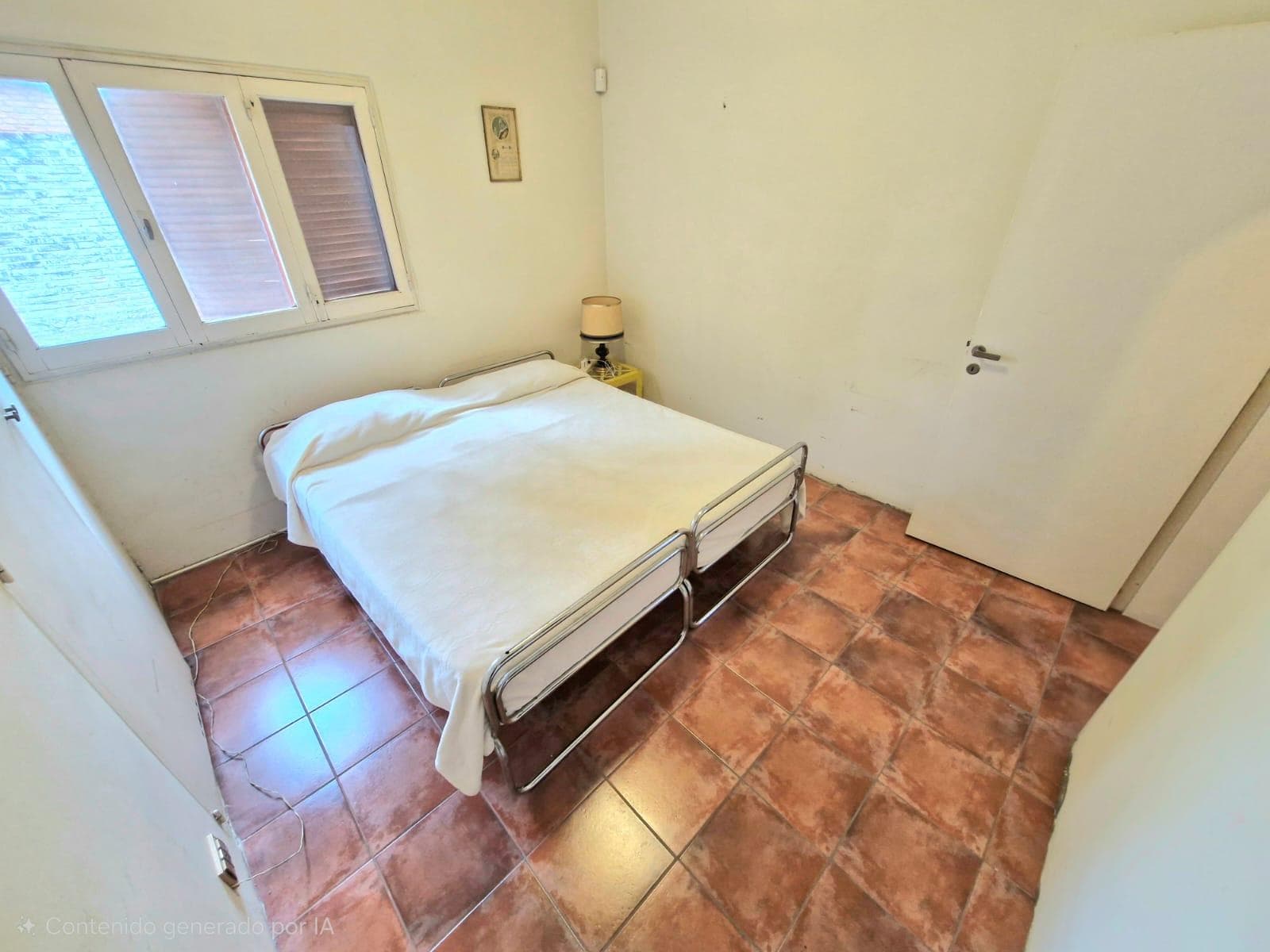 HOUSE FOR SALE IN CERRO DE LAS ROSAS - 4 BEDROOMS - 322 M2 INTERIOR AREA - 595 M2 LOT SIZE