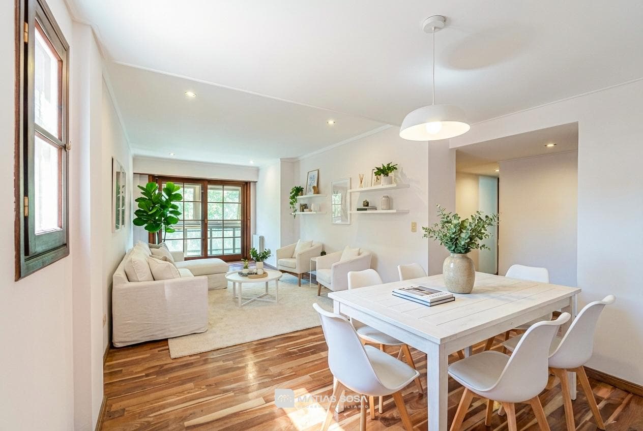 For Sale - Apartment - 3 Rooms – In Impeccable Condition - Plaza Rocha - Financing Available
