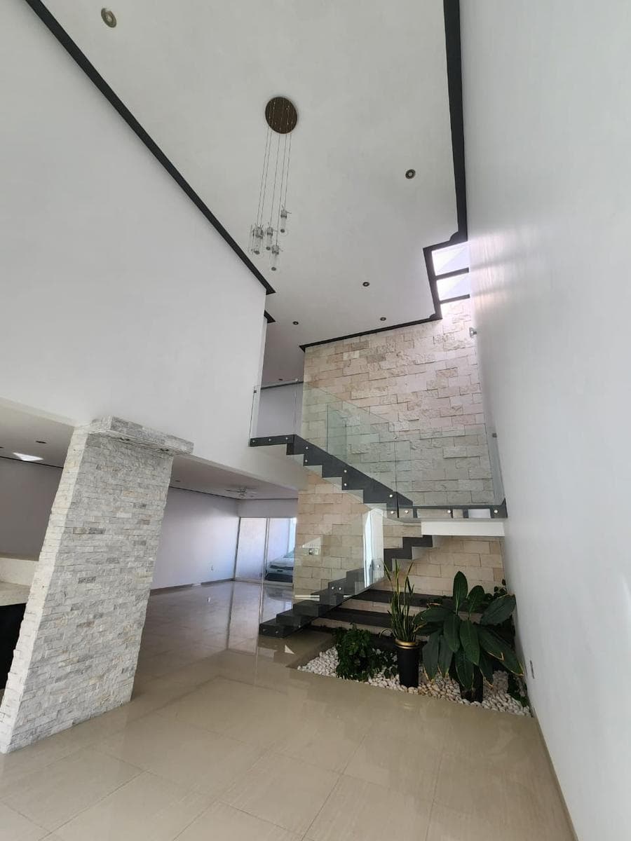 New House for Sale in Jiutepec, Morelos | 3 Bedrooms | Condominium with Heated Pool