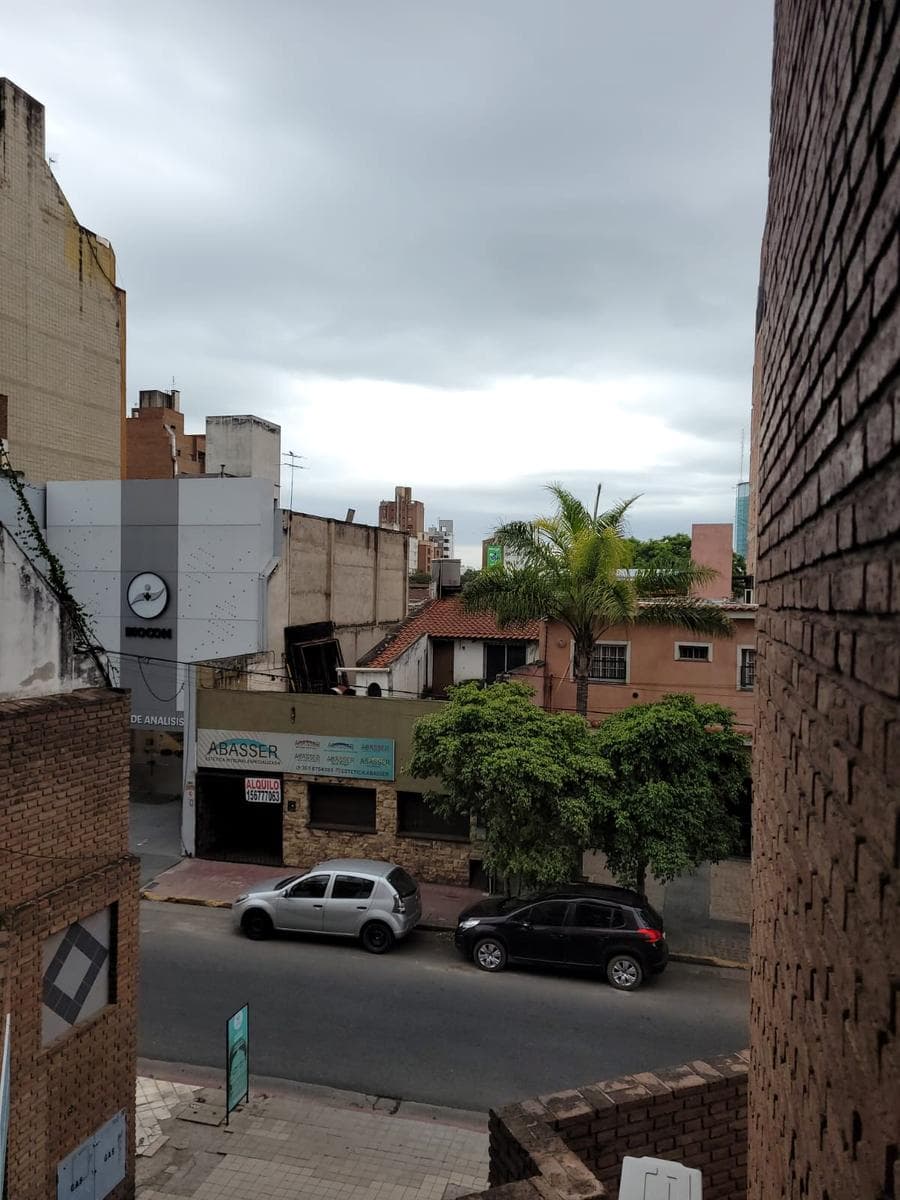 Downtown / Tribunales: 1-bedroom apartment for rent