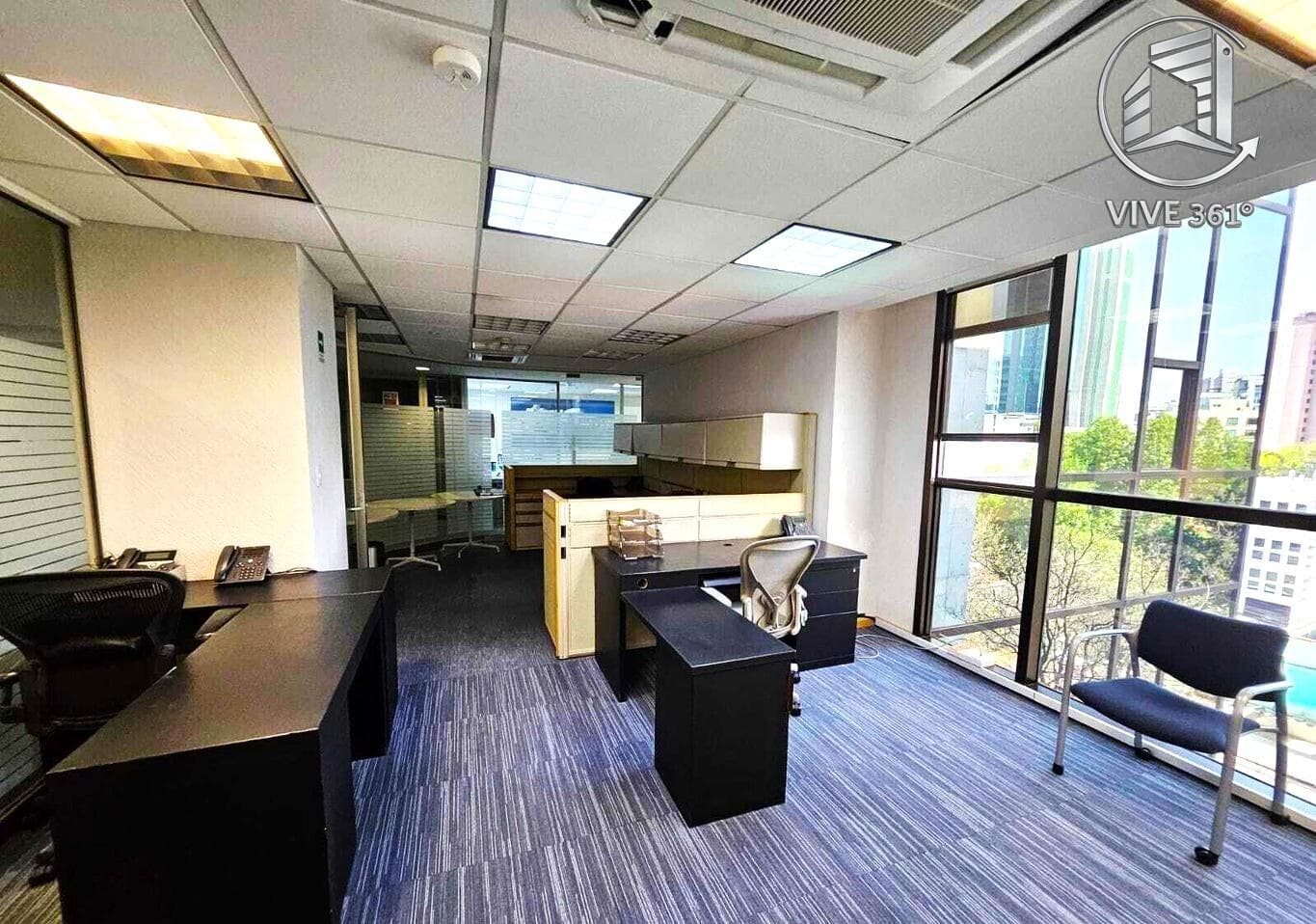 Office in Palmas Lomas de Chapultepec, one block from the Periferico