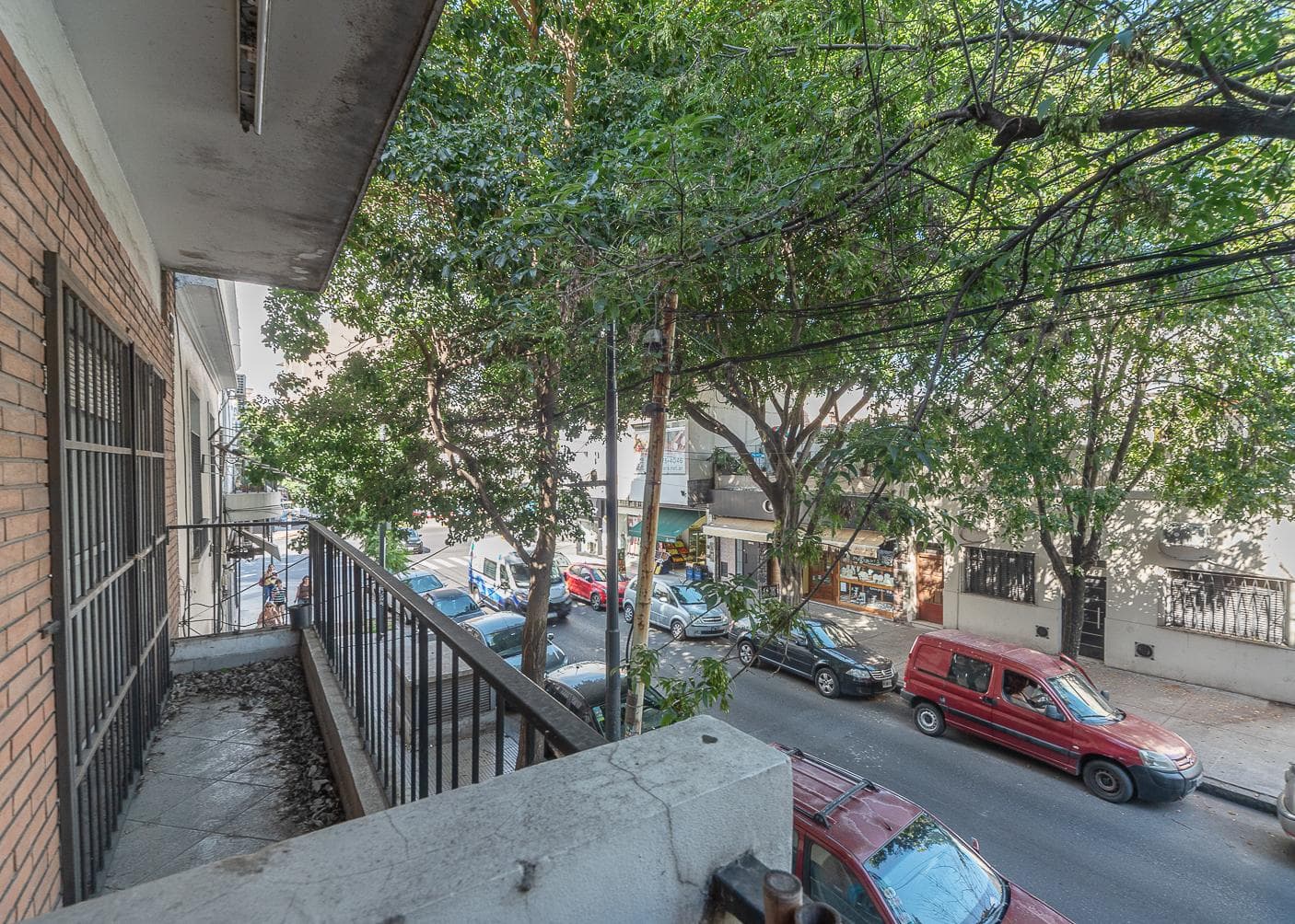 3-ROOM APARTMENT FOR SALE IN VILLA URQUIZA (DUPLEX)