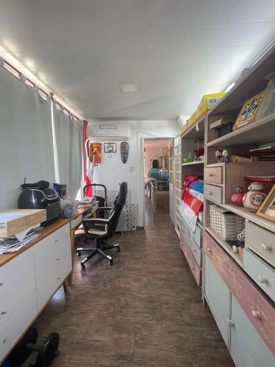 PH 4 with a garage in Paternal