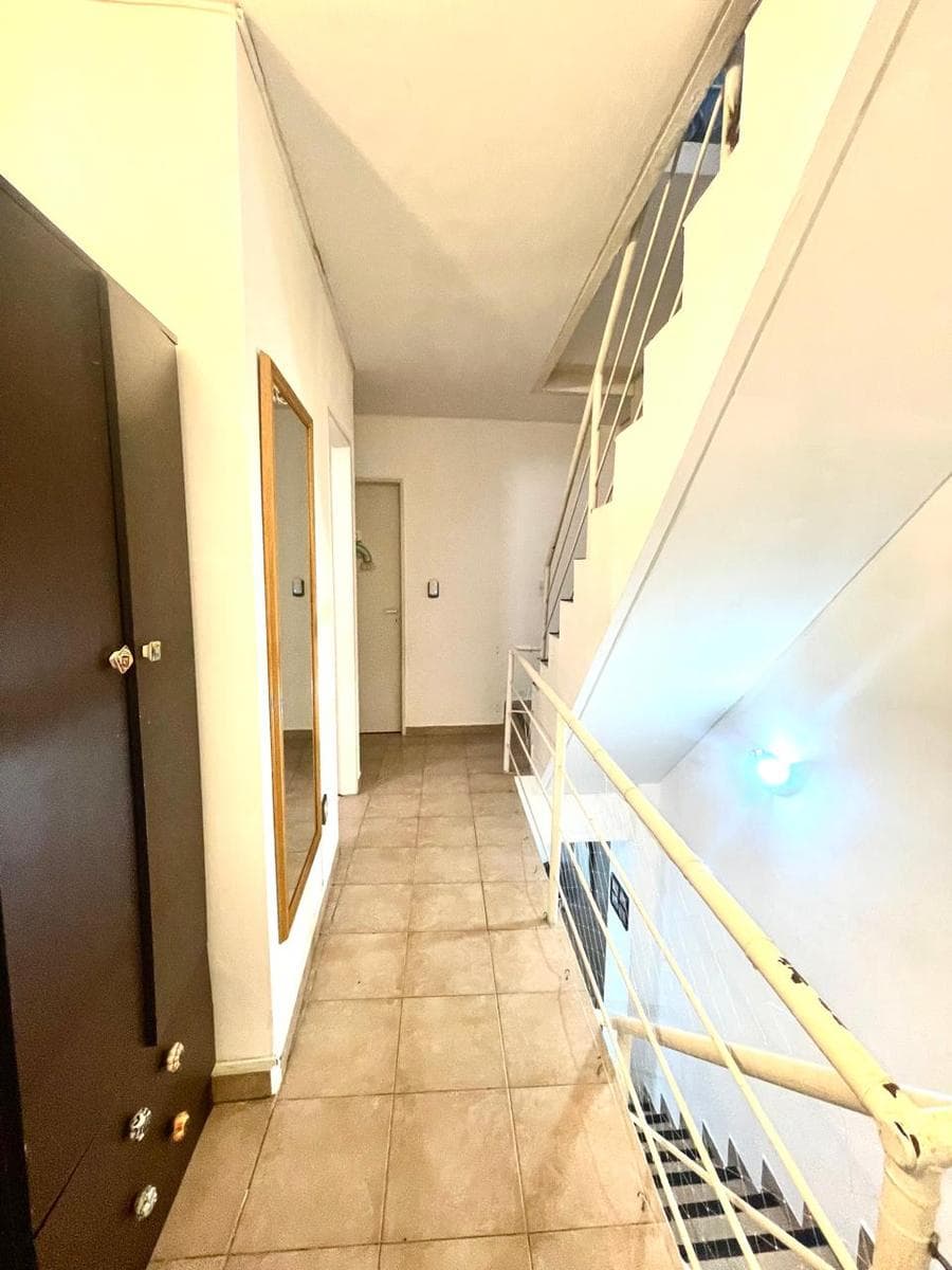 PH 4 with a garage in Paternal