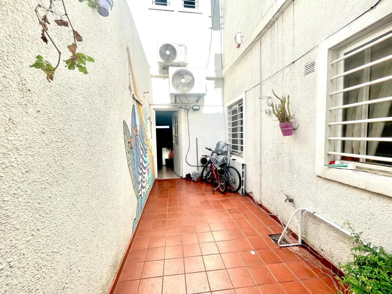 PH 4 with a garage in Paternal